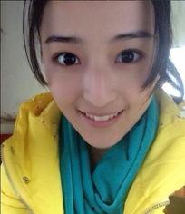 央视女主播笑呛